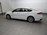 Used 2019 Ford Fusion SE image 3
