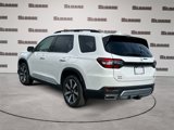 New 2025 Honda Pilot Touring image 3