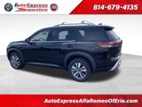 Used 2023 Nissan Pathfinder SL w/ Black Appearance Package image 5