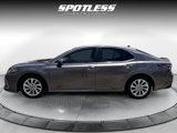 Used 2024 Toyota Camry LE image 3