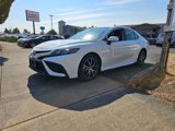 Used 2024 Toyota Camry SE image 4