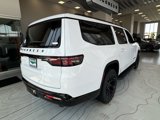 New 2025 Jeep Wagoneer L Series II image 4