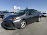 Used 2022 Toyota Prius LE image 3
