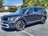 Used 2025 Kia Telluride EX image 2