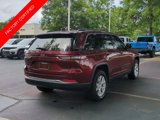 Certified 2023 Jeep Grand Cherokee Limited w/ Luxury Tech Group II image 5