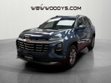 Used 2025 Chevrolet Equinox LT w/ Convenience Package II image 2