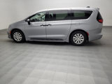 Used 2021 Chrysler Voyager L image 3