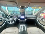 Certified 2022 Ford Explorer Limited w/ Equipment Group 301A image 2