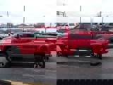 Used 2017 Toyota Tacoma SR image 3