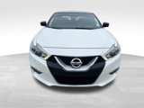 Used 2017 Nissan Maxima Platinum image 2
