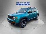 Used 2021 Jeep Renegade Trailhawk image 3