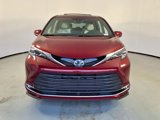 New 2025 Toyota Sienna Platinum image 2