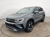 Certified 2024 Volkswagen Taos SEL image 3