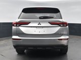 New 2025 Mitsubishi Outlander ES image 6