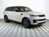 Used 2025 Land Rover Range Rover Sport image 3