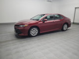 Used 2019 Toyota Camry LE image 2