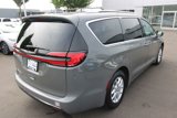 Used 2021 Chrysler Pacifica Touring-L image 5