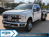 New 2025 Ford F350 4x4 Crew Cab DRW Super Duty image 2