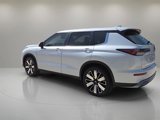 New 2025 Mitsubishi Outlander SE image 4