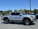 Used 2021 Toyota Tacoma TRD Off-Road image 2