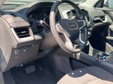 Used 2024 GMC Terrain SLE image 4