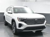 New 2025 Volkswagen Atlas SE image 2