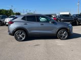 Used 2022 Buick Encore GX Essence image 3