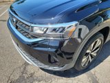 Certified 2022 Volkswagen Taos SE image 5