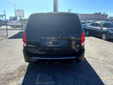 Used 2016 Dodge Grand Caravan SXT image 4