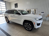 Used 2023 Jeep Grand Cherokee L Overland image 3