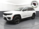 Used 2023 Jeep Grand Cherokee Altitude image 3
