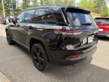 Used 2023 Jeep Grand Cherokee Altitude image 5