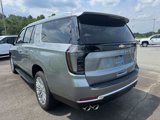 New 2025 Chevrolet Suburban Premier image 4