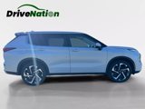 Used 2023 Mitsubishi Outlander Ralliart image 4