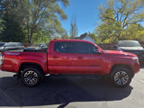 Used 2022 Toyota Tacoma TRD Sport w/ Technology Package image 5