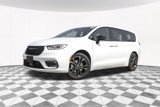 New 2026 Chrysler Pacifica Select image 2