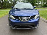 Used 2019 Nissan Rogue Sport SL w/ Premium Package image 2