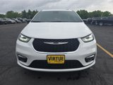 New 2025 Chrysler Pacifica Select w/ Uconnect Theater Family Group image 2