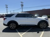 New 2025 Ford Explorer Platinum image 2