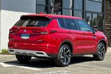 New 2025 Mitsubishi Outlander SE image 5