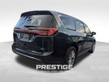 New 2025 Chrysler Pacifica Select image 3