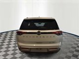 New 2025 Nissan Pathfinder SL image 4