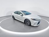 Used 2025 Toyota Camry XLE image 2