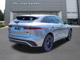 New 2026 Jaguar F-PACE R-Dynamic S image 4