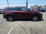 Used 2019 Toyota Highlander LE image 5