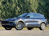 Used 2016 Porsche Cayenne S image 3