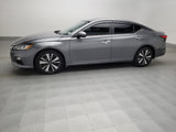 Used 2022 Nissan Altima 2.5 SV w/ SV Premium Package image 2