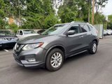 Used 2017 Nissan Rogue SV image 3