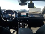 New 2025 Volkswagen Atlas Cross Sport SEL Premium R-Line image 5