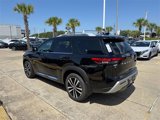 New 2025 Nissan Pathfinder Platinum image 4